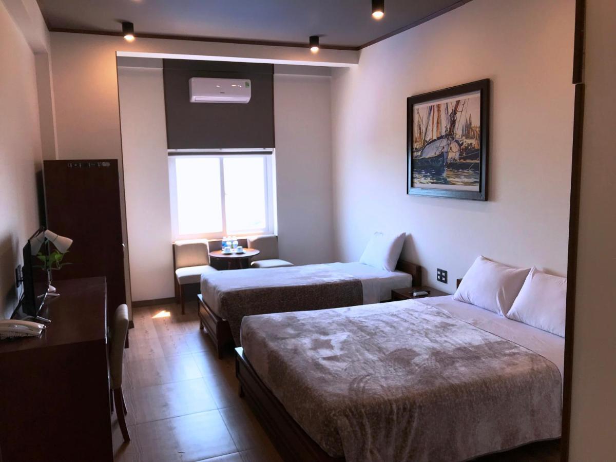 Oceanward Hotel & Resort Long Hai Exterior foto